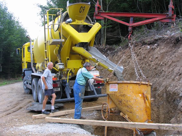 2005_08_31_z1_transportbeton.jpg