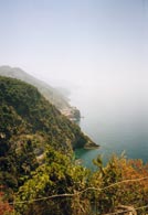 Zwiwschen Monterosso und Vernazza